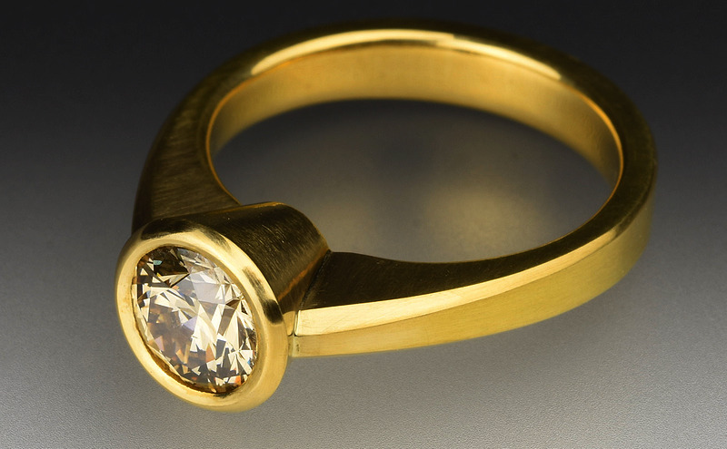 22ct Gold and Diamond ring 1312