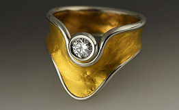 24ct Gold, Platinum and Diamond ring No 1433
