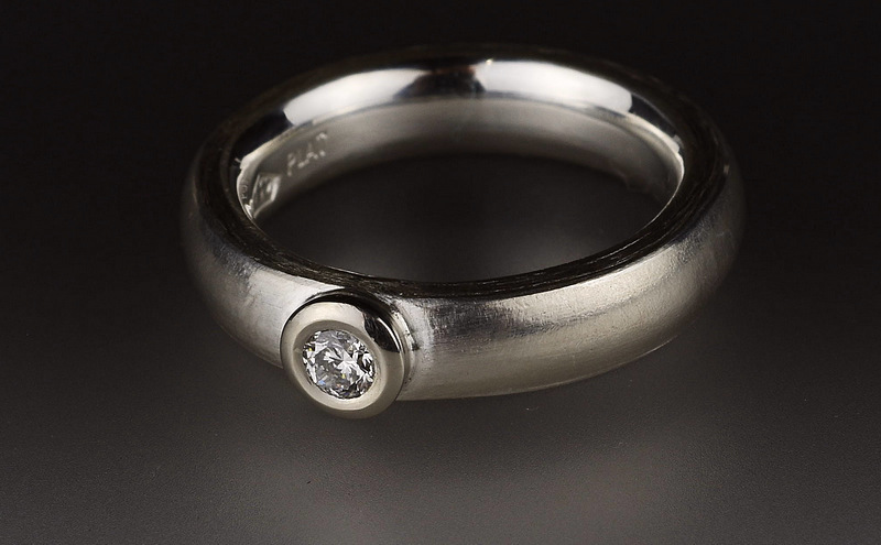 Pure silver, platinum and diamond ring 1902
