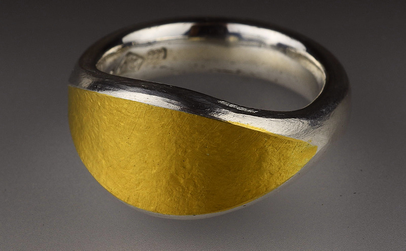 Pure silver and 24ct gold ring No 2704
