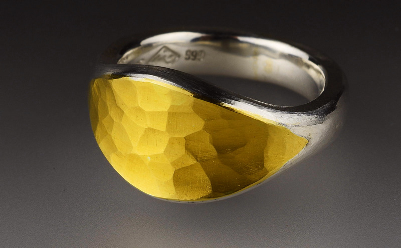 Pure silver and 24ct gold ring No 2705